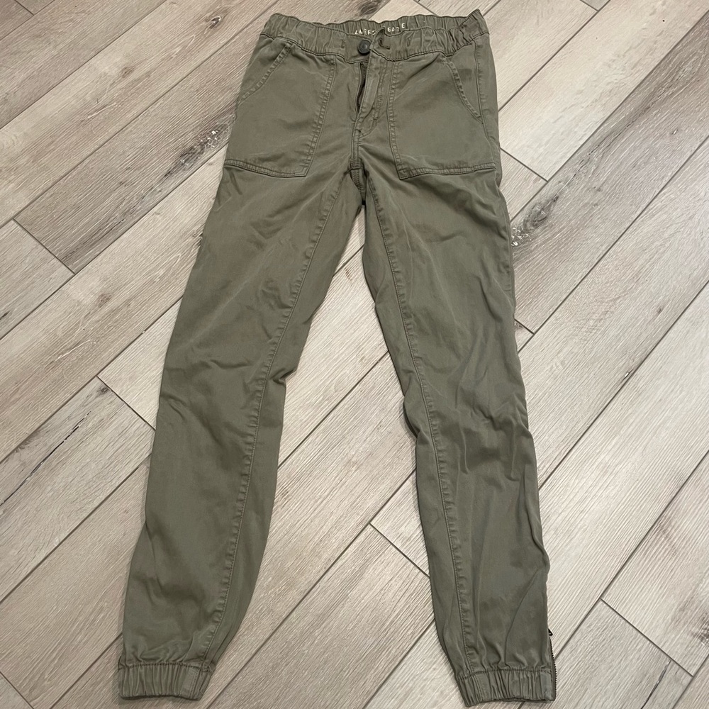 American Eagle Super Stretch Jegging Joggers 6 Olive
